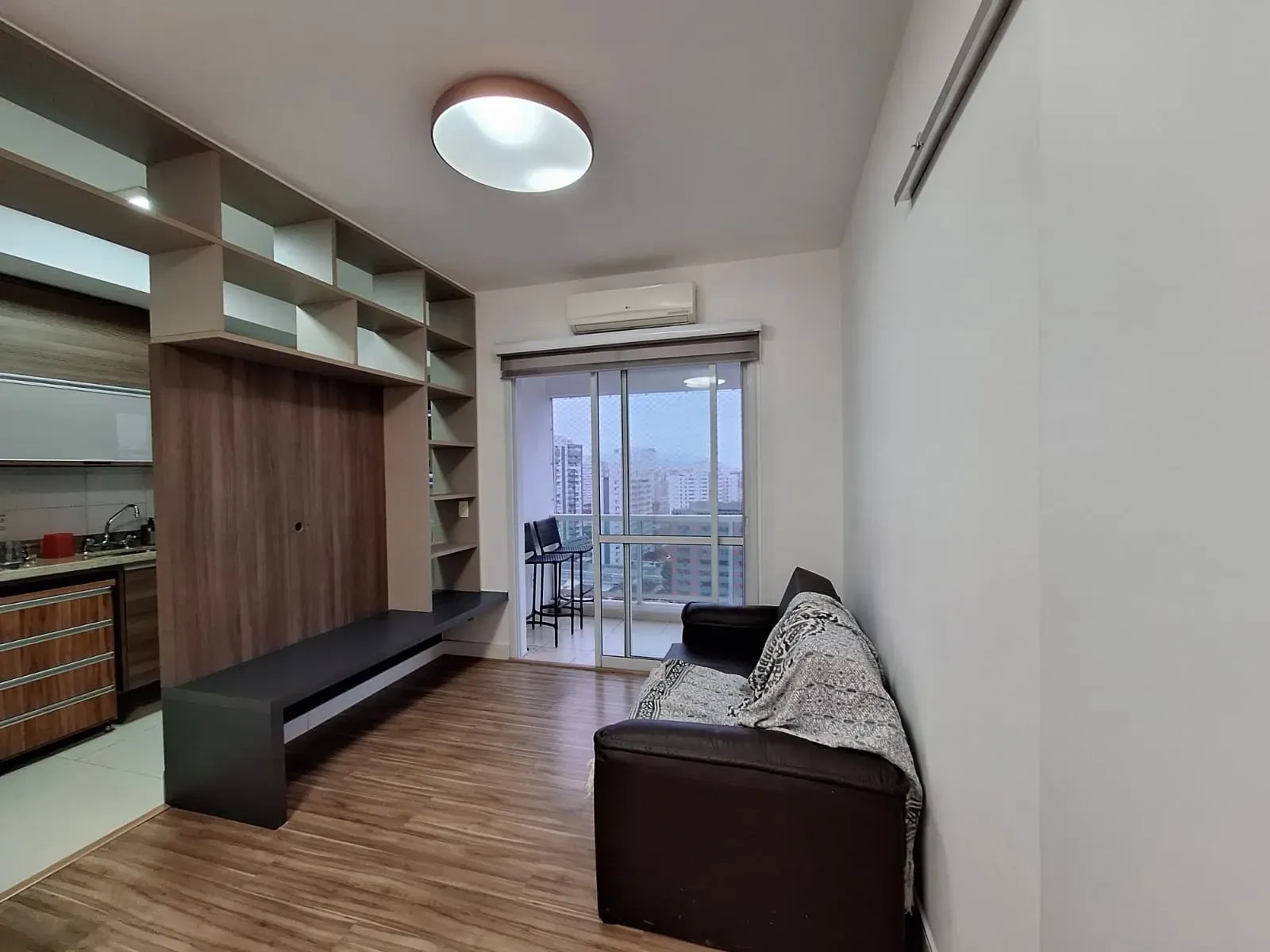 Imagem Apartamento com 1 Quarto para Alugar, 44 m² em Boqueirão - Santos