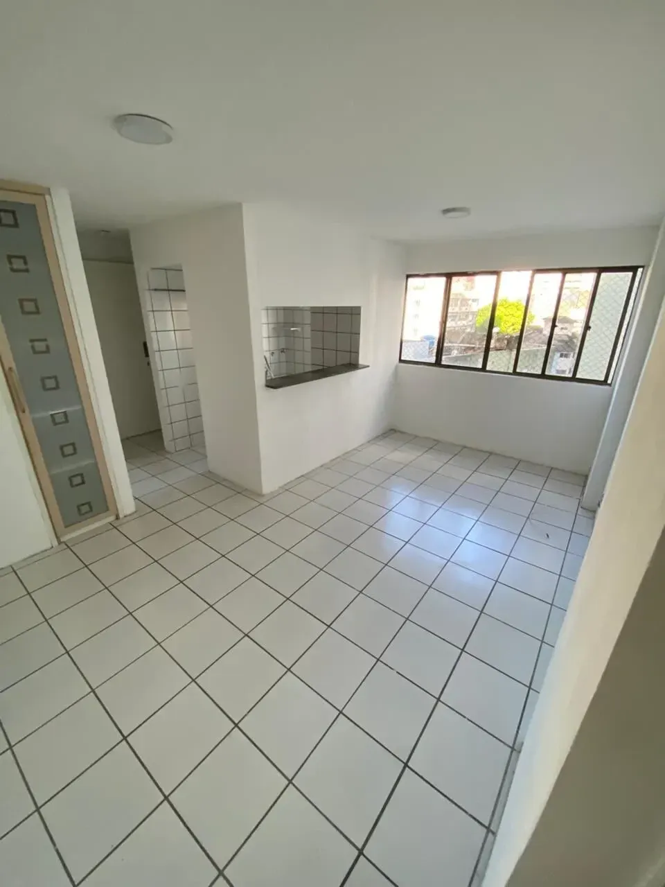 Imagem Apartamento com 2 Quartos à Venda, 54 m² em Casa Amarela - Recife