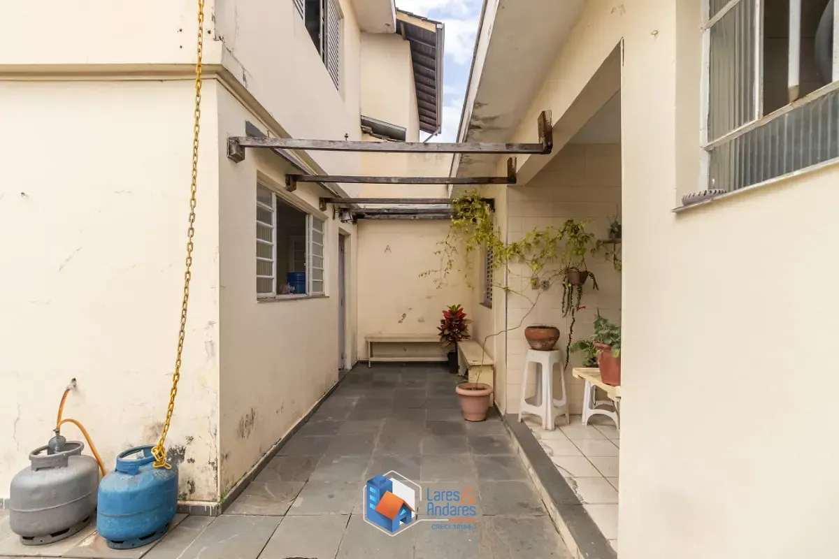 Imagem Sobrado para venda em Jardim Líbano com 3 quartos, sendo 1 suíte, 161m²