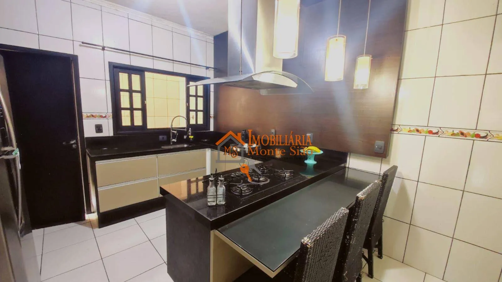 Imagem Sobrado com 4 dormitórios à venda, 240 m² por R$ 850.000,00 - Jardim Oliveira II - Guarulhos/SP