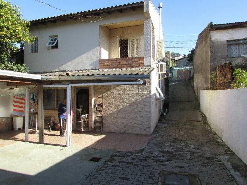 Imagem Casa para Venda - 180m², 3 dormitórios, 2 vagas - Jardim Carvalho