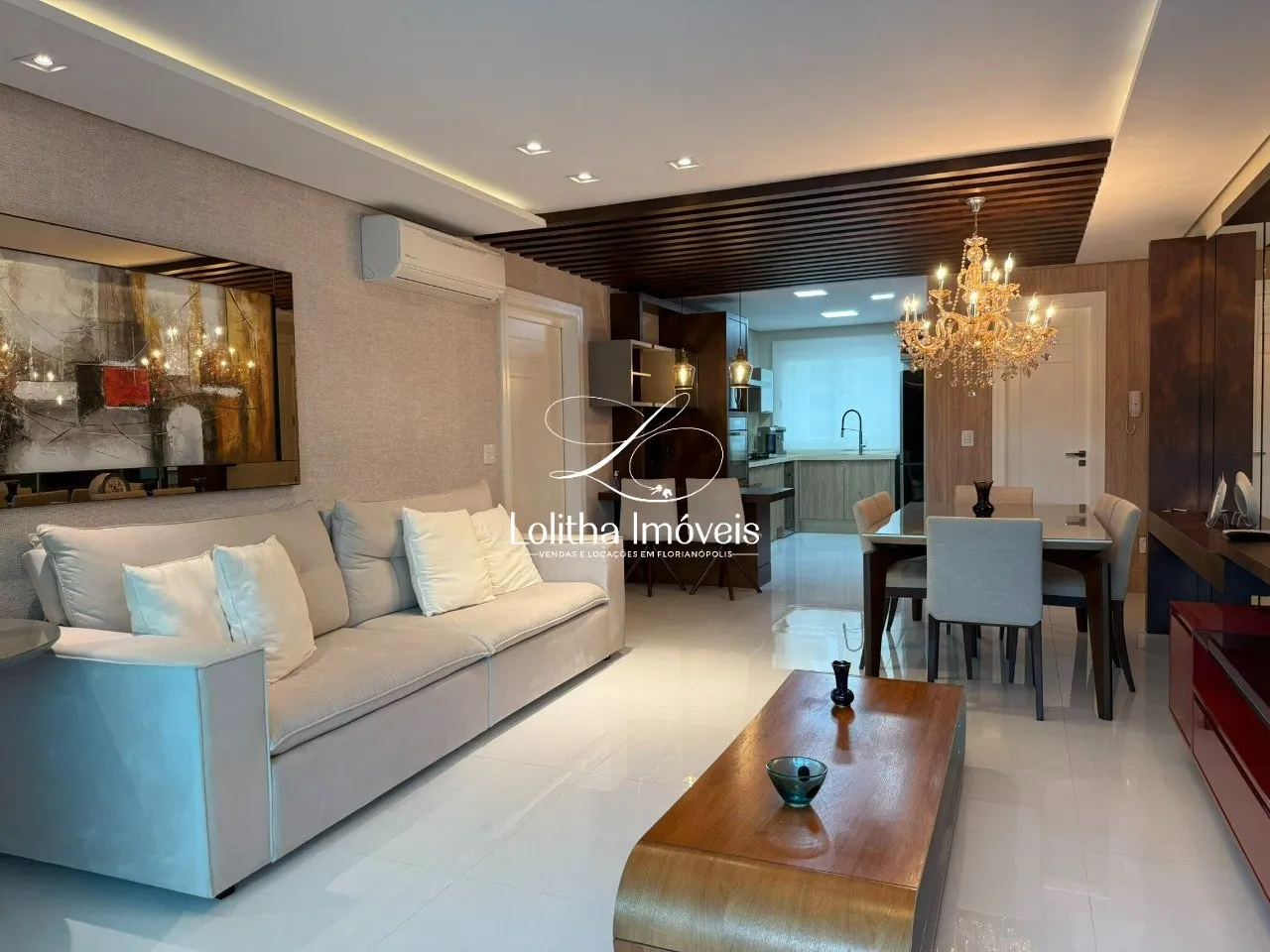 Imagem APARTAMENTO COM 3 SUÍTES À VENDA PRÓXIMO À BEIRA-MAR NORTE EM FLORIANÓPOLIS/SC
