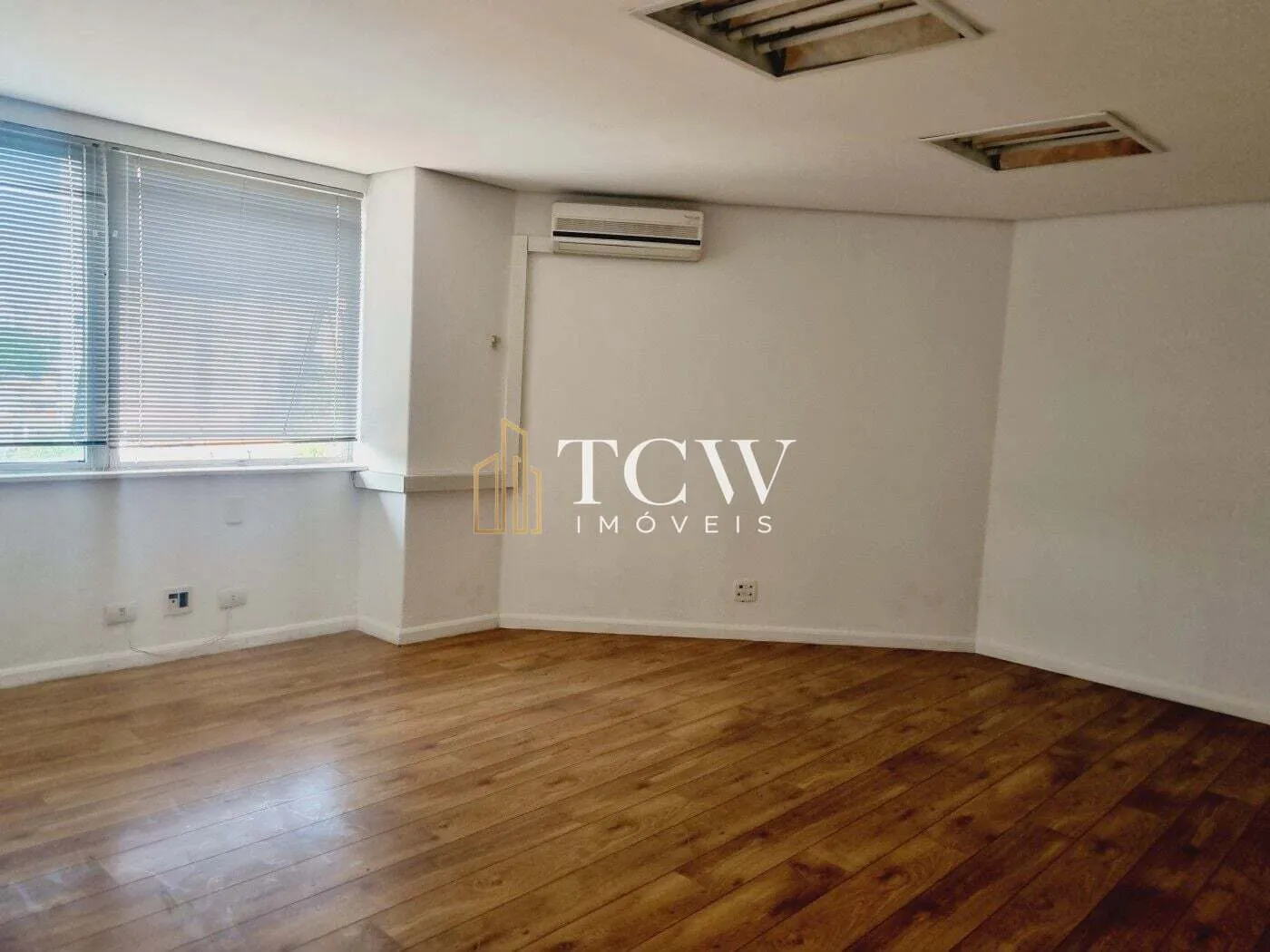 Imagem Conjunto Comercial para Venda | 204 m² | Berrini, São Paulo/SP