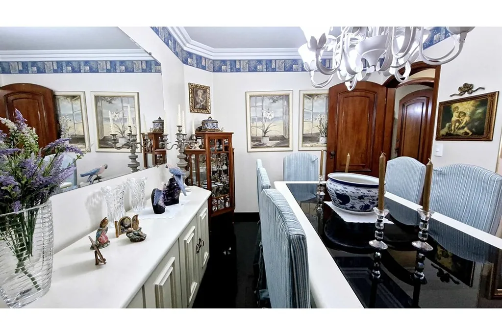 Imagem Apartamento à venda em São Paulo, Campo Belo, com 4 quartos, 240m2