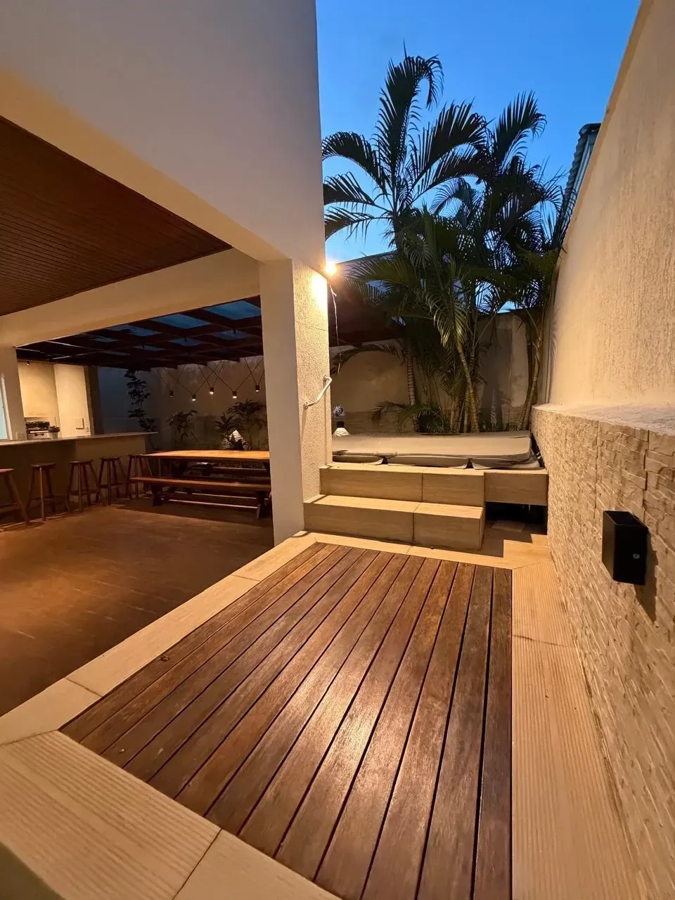Imagem Casa de Condomínio com 4 Quartos à Venda, 365 m² em Parque do Jiqui - Parnamirim