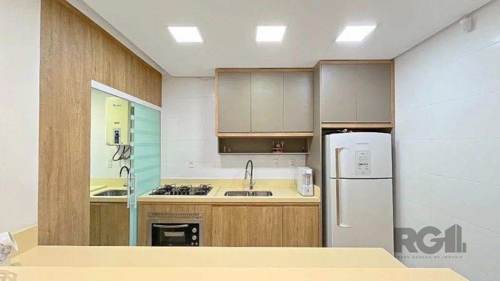 Imagem Ótima Casa a venda no bairro Espírito Santo com 3 suítes mobiliada por: R$900.000,00