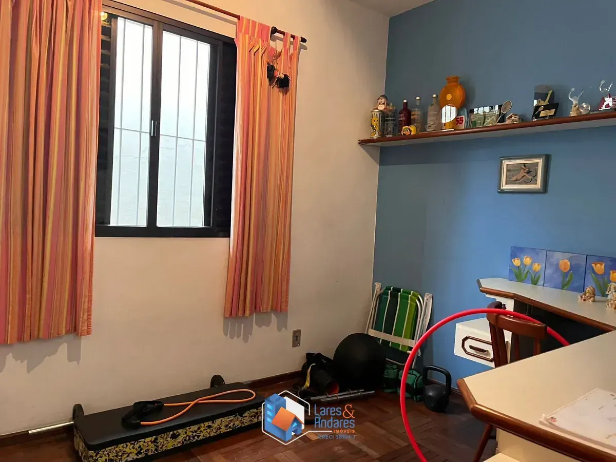 Imagem Sobrado para venda em Vila Clementino com 3 quartos, sendo 1 suíte, 178m²