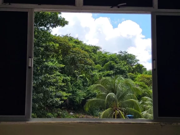 Imagem A 5ª Avenida imóveis selecionou essa rara unidade a venda no Condomínio Quinta da Barra, em frente ao mar do Farol da Barra, 4/4, suite 184,00m²