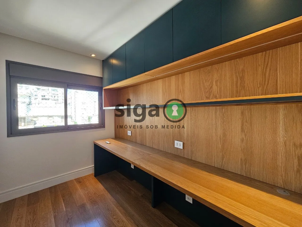 Imagem Apartamento à venda - 192 m², 3 suítes, 4 vagas - Campo Belo - São Paulo/SP