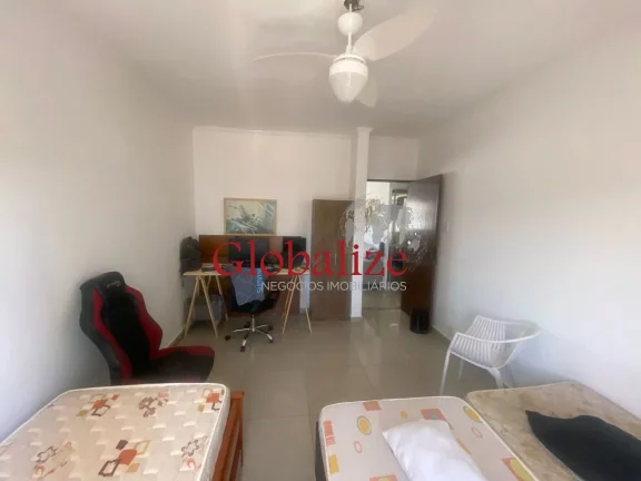 Imagem Apartamento a venda com 70m², 2 quartos, elevador, quadra da praia por R$460.000,00 no Boqueirão em Santos