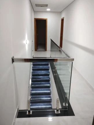Imagem Sobrado Maravilhoso 166 m² 4 Dormitorios sendo 3 Suites 4 Vagas de Gargens