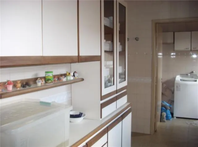 Imagem Casa para Venda - 238m², 4 dormitórios, sendo 1 suites, 2 vagas - Medianeira