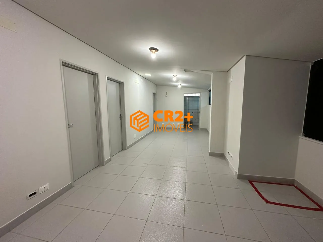 Imagem Vendo ou loco Prédio comércial 560 m² - Av. Agamenom Magualhães