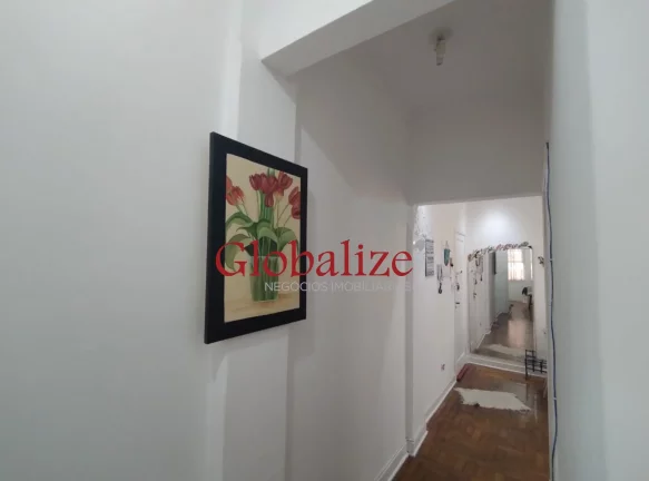 Imagem Apartamento 2 dormitórios próximo à praia no bairro do Boqueirão em Santos por R$425.000,00