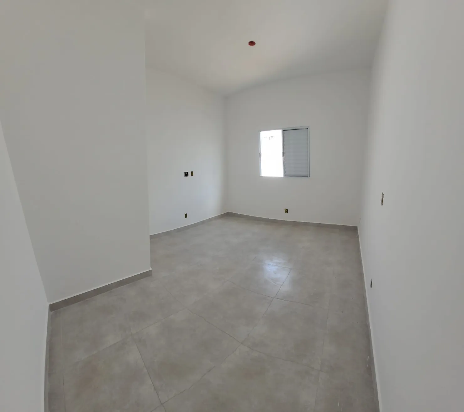 Imagem Casa à venda 2 Quartos, 1 Suite, 1 Vaga, 125M², Residencial e Comercial Portal dos Eucaliptos, Pindamonhangaba - SP