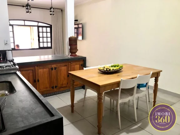 Imagem Casa com edícula para Venda!!!