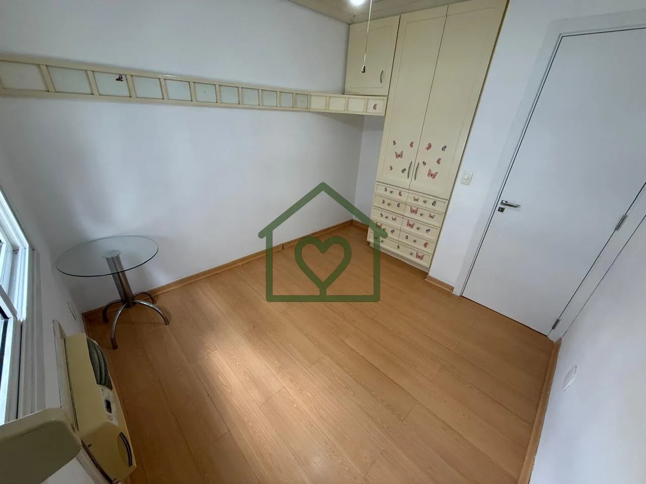 Imagem Imóvel com 3 dormitórios, sendo 1 suíte, além de 2 banheiros bem distribuídos. Dispõe de uma p...