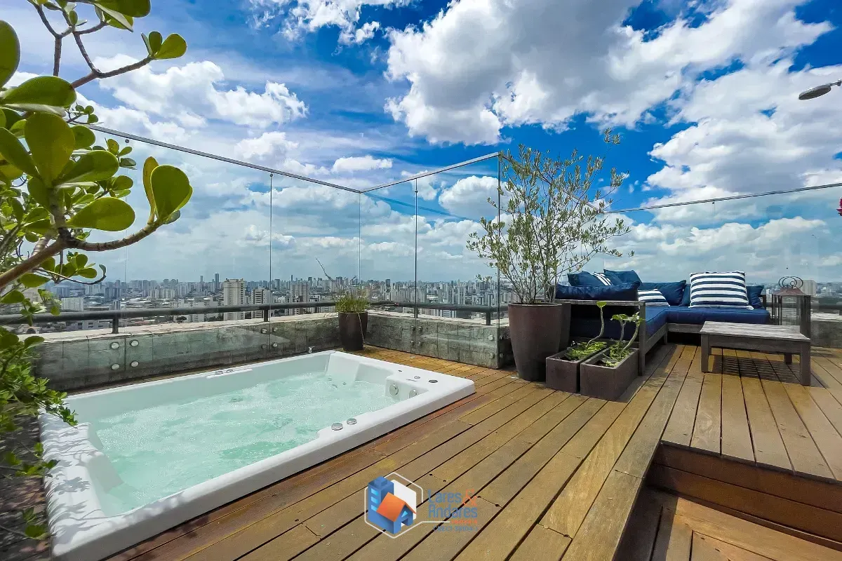 Foto do imóvel Cobertura para venda em Jardim da Glória com 3 quartos, sendo 1 suíte, 158m² em Rua Pereira Caldas