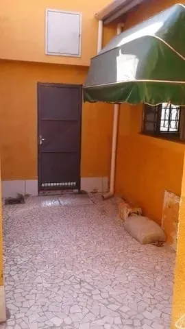 Imagem Casa à venda 5 Quartos, 2 Suites, 4 Vagas, 180M², Jardim Maria Augusta, Taubaté - SP