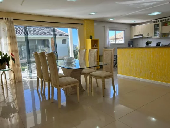 Imagem Impecável Residência de Luxo no Bairro Ferraz em Garopaba-SC