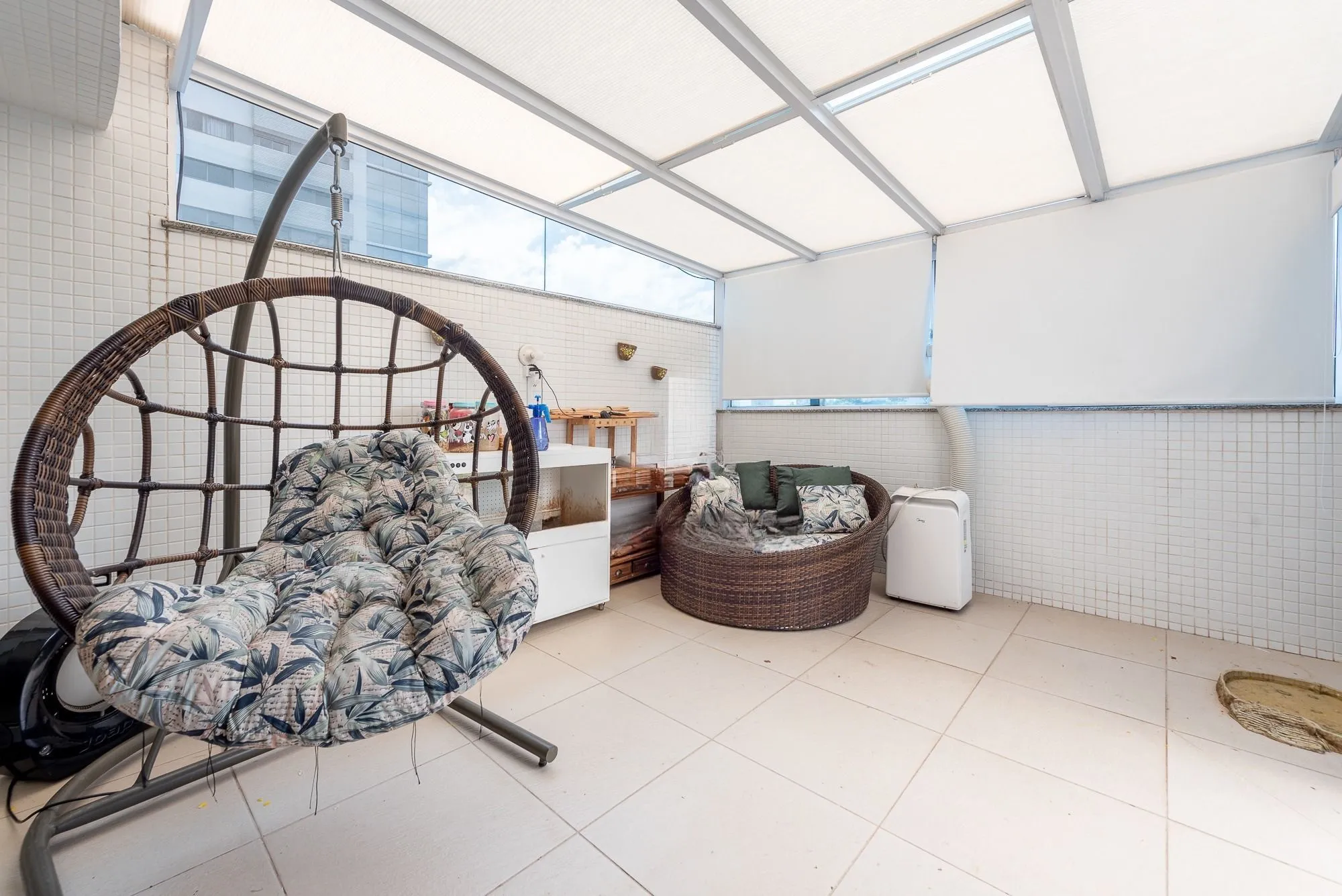 Imagem Apartamento Garden mobiliado, com 180 m² privativos, no bairro Chácara das Pedras