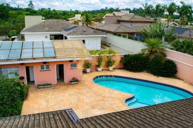 Imagem Casa de Alto Padrão em Condomínio Fechado em Atibaia