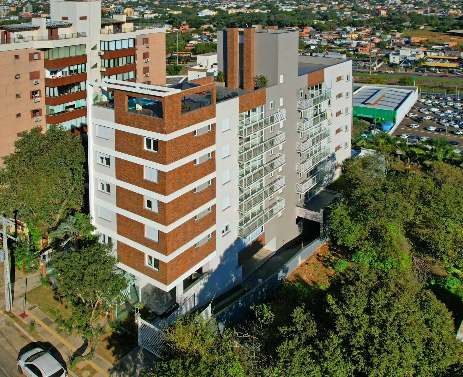 Imagem APARTAMENTO NOVO, NUNCA HABITADO NO JARDIM BOTANICO - ABAIXO DO MERCADO!