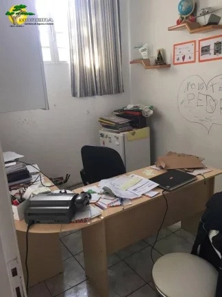 Imagem CASA ASSOBRADADA PARA VENDA NA VILA ROQUE