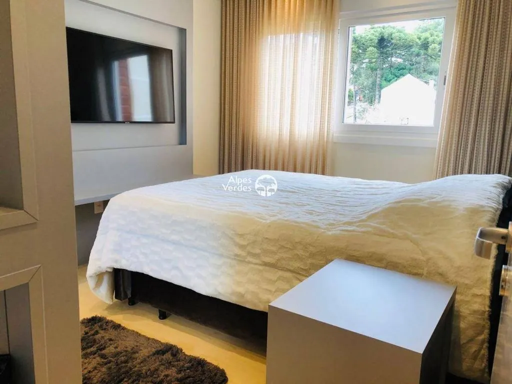 Imagem Vende-se apartamento no centro de Gramado - 1 Quartos- Valor R$880.000,00