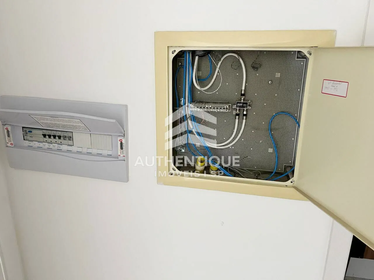 Imagem NOVAMERICA OFFICE TOWER - Sala Comercial no bairro Santo Amaro à venda