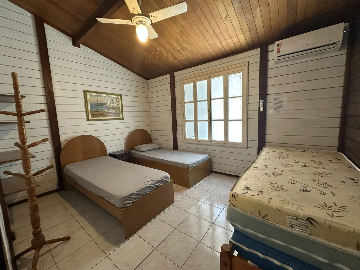 Imagem Casa para Venda em Bertioga, Riviera, 3 dormitórios, 1 suíte, 2 banheiros, 3 vagas