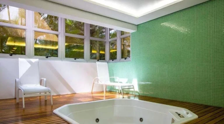 Imagem Flat disponível para venda no Twin Towers Ibirapuera, com 70m², 2 dormitórios e 1 vaga de garagem