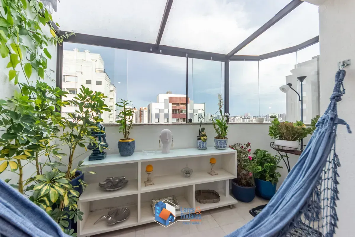 Imagem Cobertura para venda em Vila Gumercindo com 4 quartos, sendo 1 suíte, 180m²