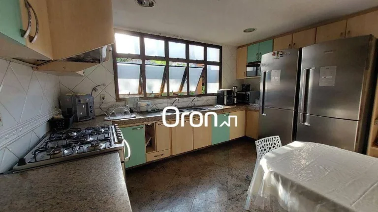 Imagem Sobrado à venda, 330 m² por R$ 1.790.000,00 - Setor Jaó - Goiânia/GO