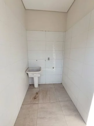 Imagem CASA TÉRREA - 3 DORM COM 1 SUÍTE - RESIDENCIAL JARDIM DOS LÍRIOS - PAULÍNIA