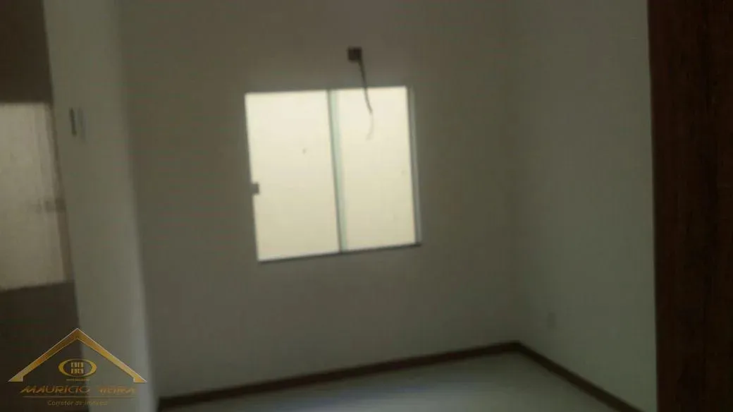 Imagem Casa em Condomínio para Venda em Cabo Frio / RJ no bairro Peró