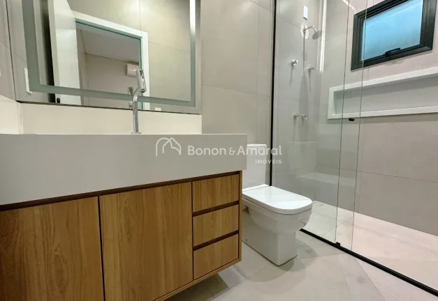 Imagem Casa térrea nova à venda com 3 quartos sendo 3 suítes, todas com armários planejados, ar condici...