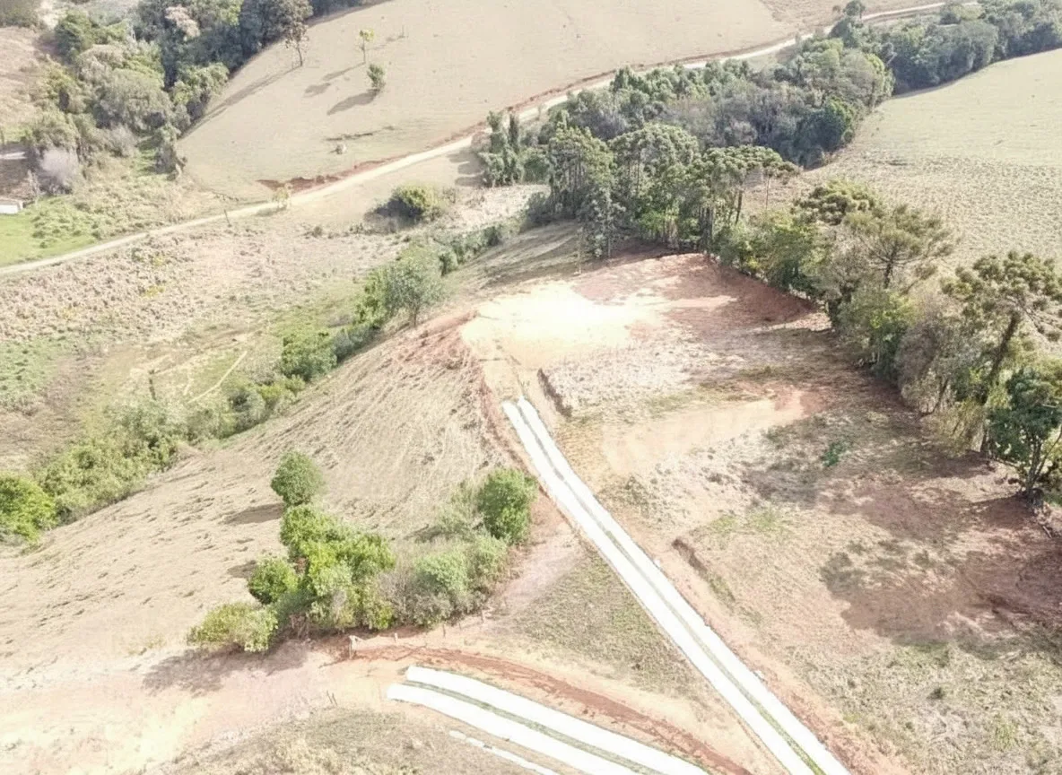 Imagem Terreno 631 m² à venda em Campestrinho, Divinolândia