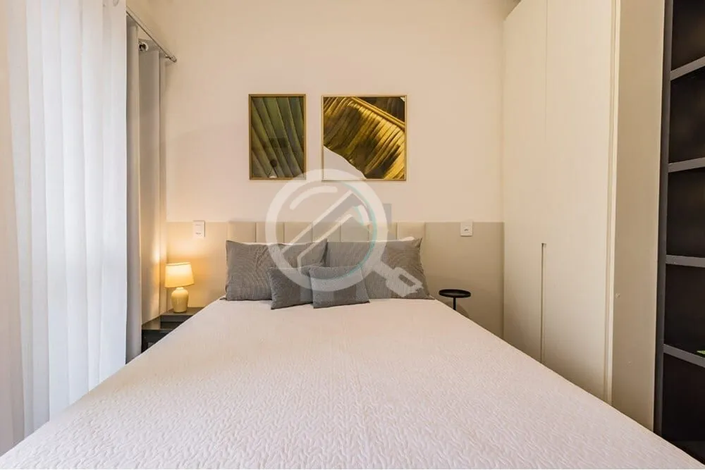 Imagem Conheça este aconchegante apartamento JK à venda no coração do Centro Histórico de Porto Alegre...
