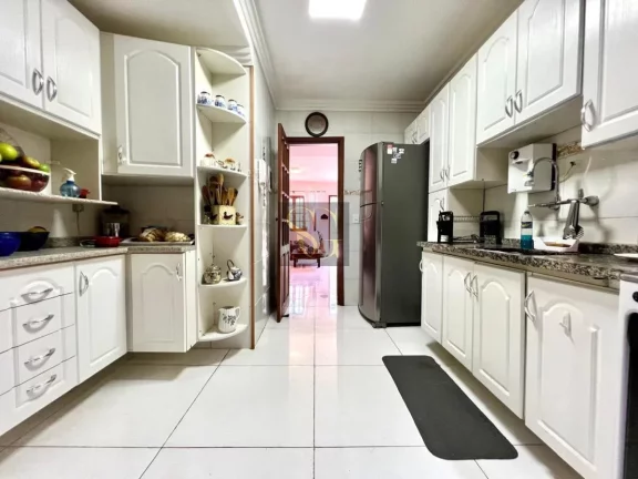 Imagem Casa para Venda em Teresópolis, Panorama, 3 dormitórios, 3 banheiros, 1 vaga