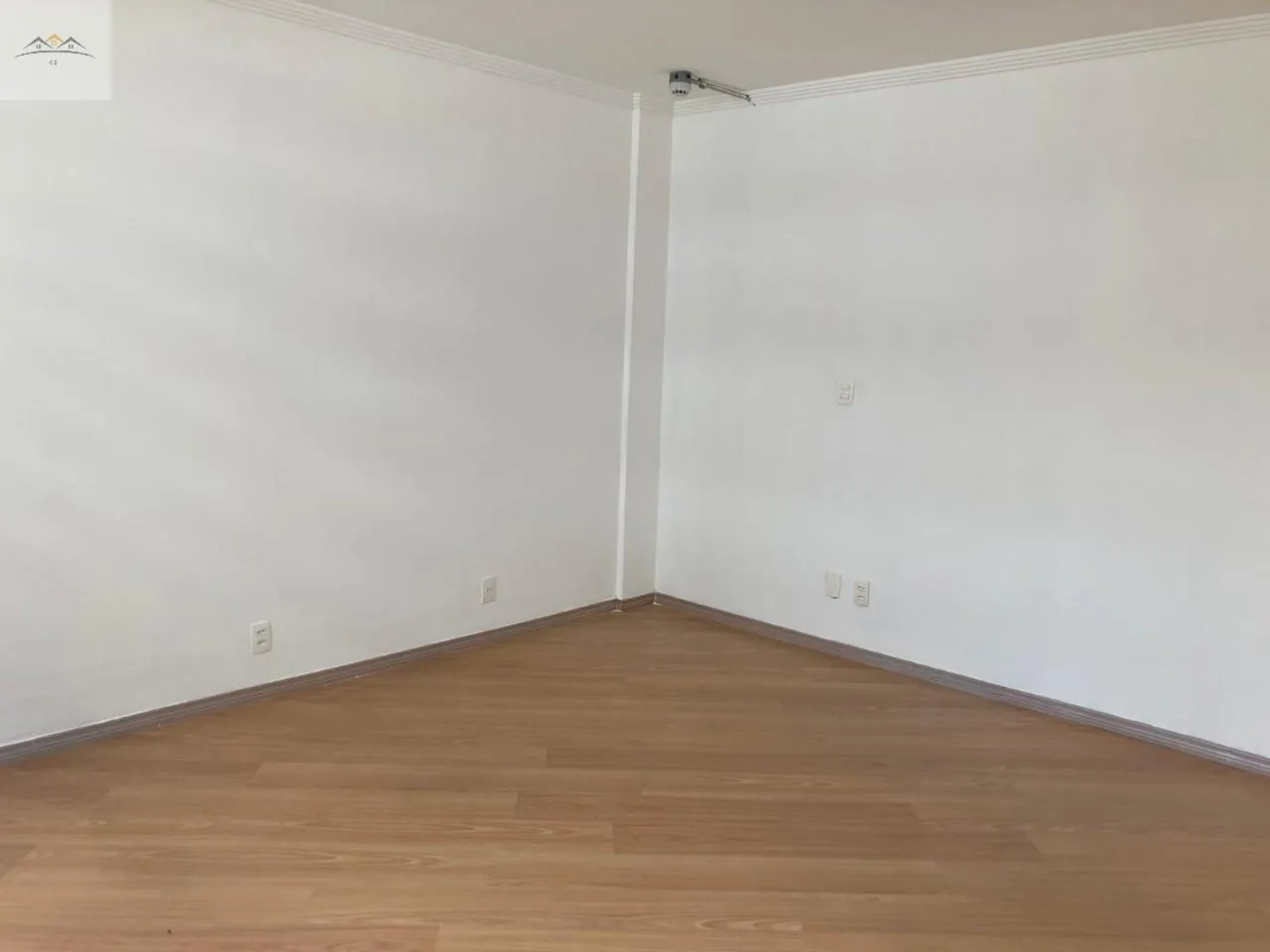 Imagem Sala comercial p/ venda ou locação no Jd. Paulista, 83m² 5 salas 2 wc