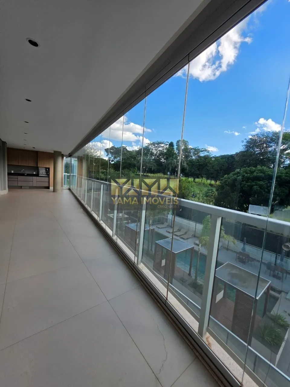 Imagem Exklusiv Golf - Exklusiv Golf - Um Ícone de Sofisticação na Vila do Golfe
