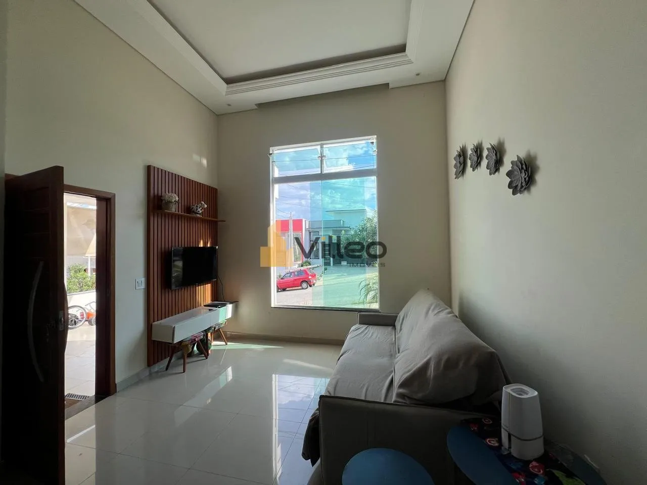 Foto do imóvel Esta casa no CondomínioHelena Maria, próximo à Avenida Elias Maluf, oferece um ambiente confortá...