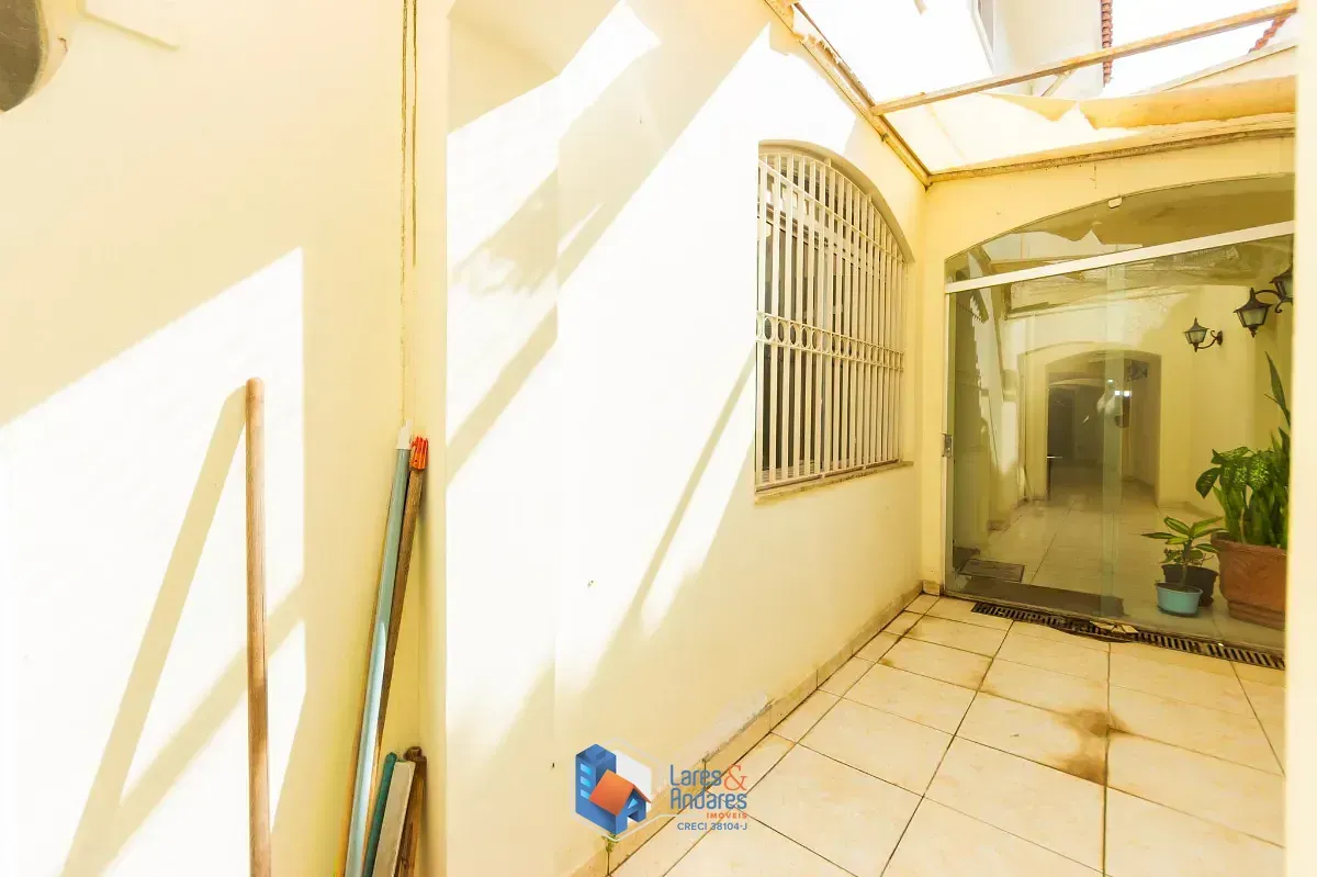 Imagem Sobrado para venda em Chácara Santo Antônio (Zona Sul) com 4 quartos, sendo 2 suítes, 336m²
