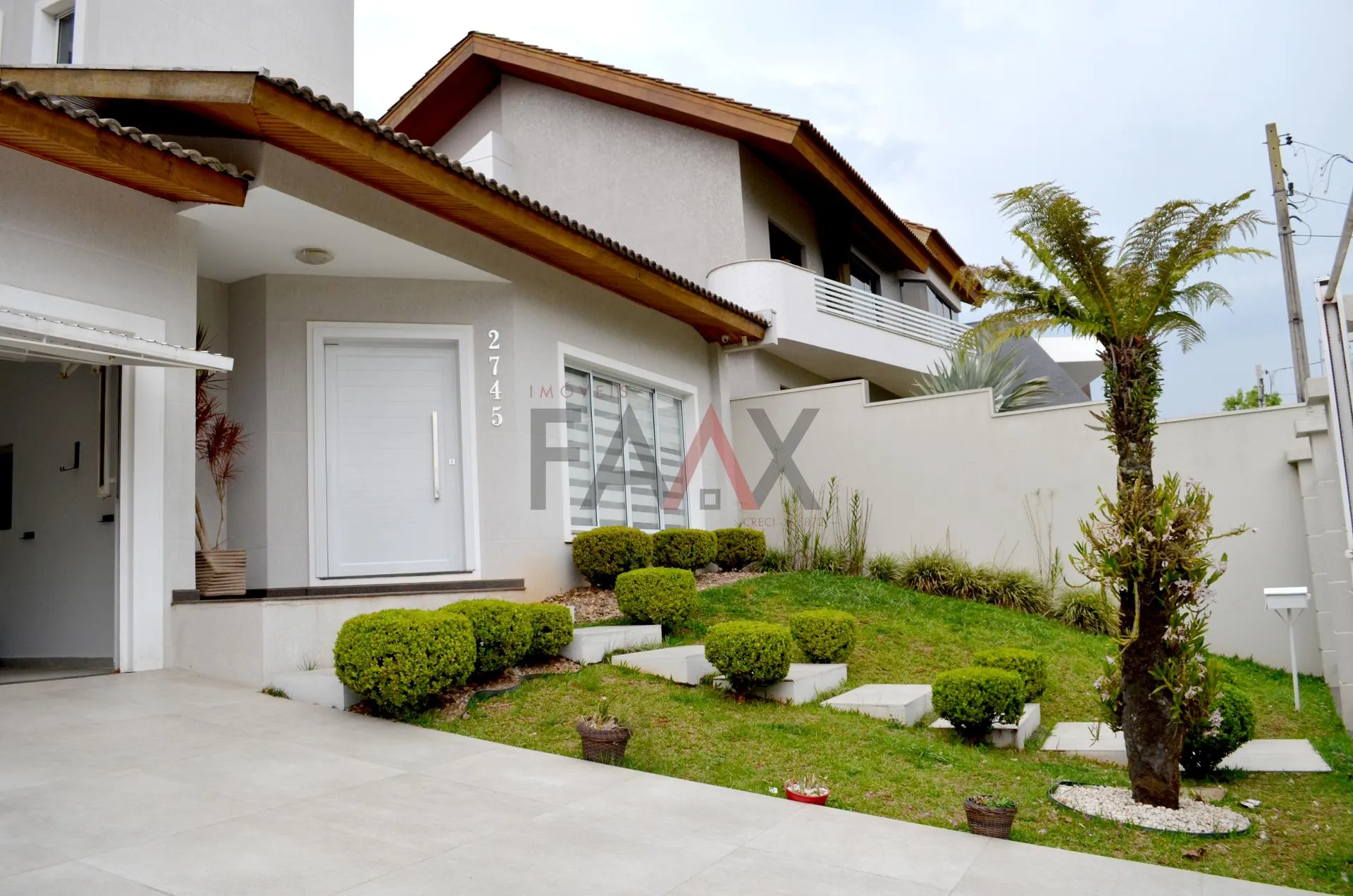 Imagem Sobrado com 4 dormitórios à venda,438.90 m , CENTRO - Gpva, GUARAPUAVA - PR