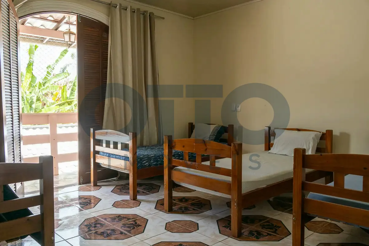 Imagem Casa com 7 quartos e 5 suítes para venda em Vilage, Porto Seguro