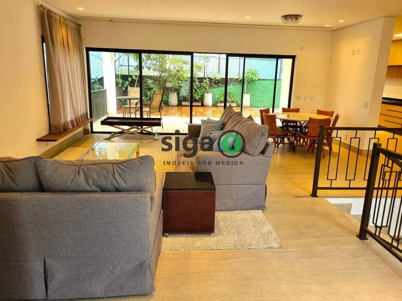 Imagem Casa em Condomínio a venda com 4 Quartos no Alto da Boa Vista.