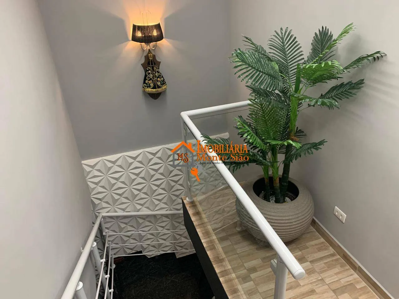 Imagem Sobrado com 3 dormitórios à venda, 300 m² por R$ 820.000,00 - Jardim Giovana - Guarulhos/SP
