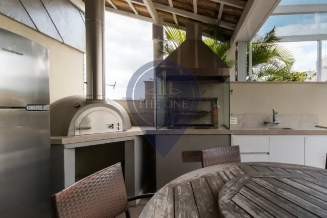 Imagem Cobertura de Luxo em Moema, São Paulo - 3 Quartos, 3 Suítes, 2 Salas, 6 Banheiros, 4 Vagas, 389m² de Área