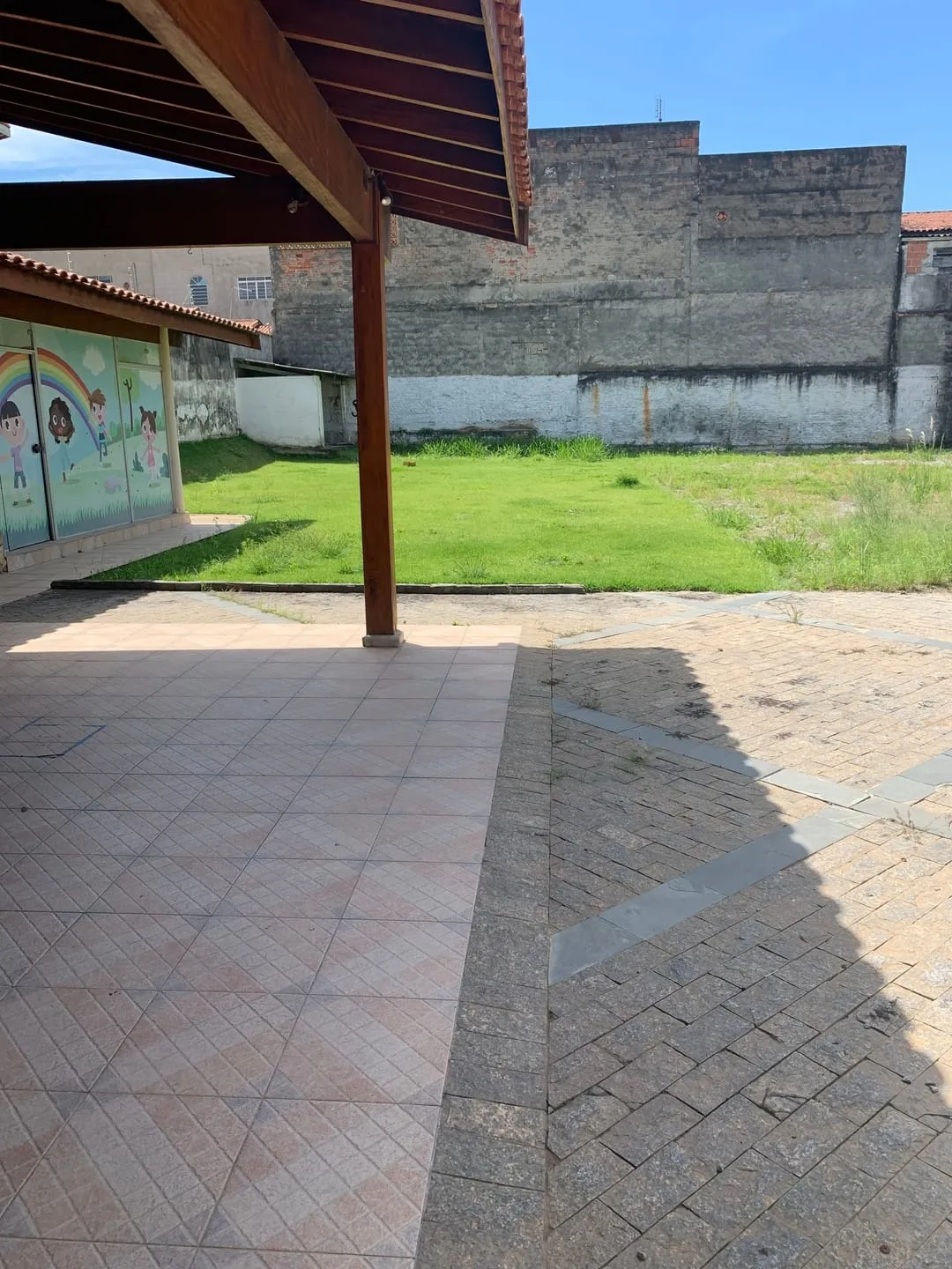 Imagem Amplo Imóvel Comercial à Venda e Locação no São Benedito - Ideal para Consultórios, Escritórios e Mais!